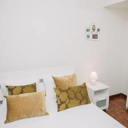 Guest Cedofeita Terrace شقة