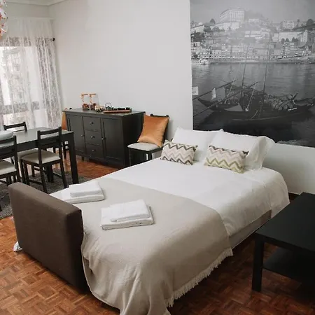 شقة Guest Cedofeita Terrace بورتو