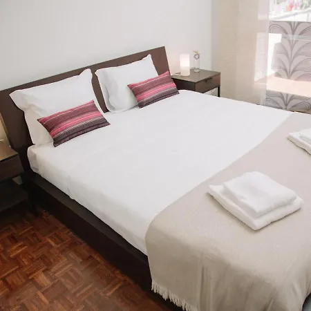 Guest Cedofeita Terrace Апартаменты *